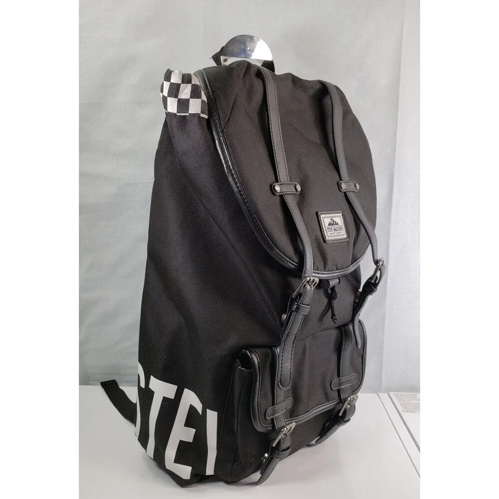 STEVE MADDEN Classic Utility LOGO Backpack/ Laptop Bag Black And White